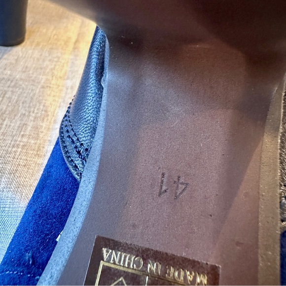 MISS L FIRE Delano 41 (10 - 10.5) navy blue suede leather loafer heel pumps bows - Picture 5 of 13